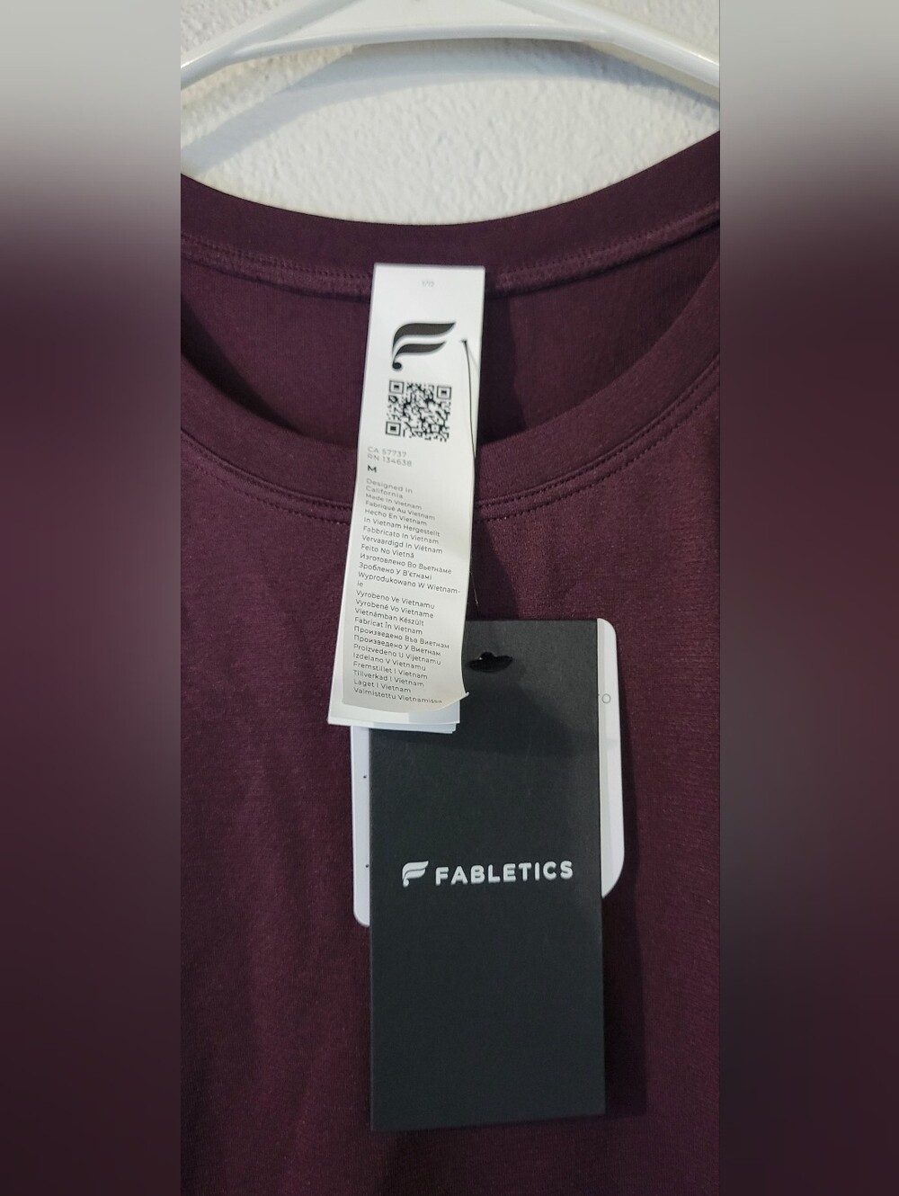 Top Corto Manga Larga Fabletics Seamless Guinda - Talla M (Nuevo con Etiquetas) - Picture 3 of 6